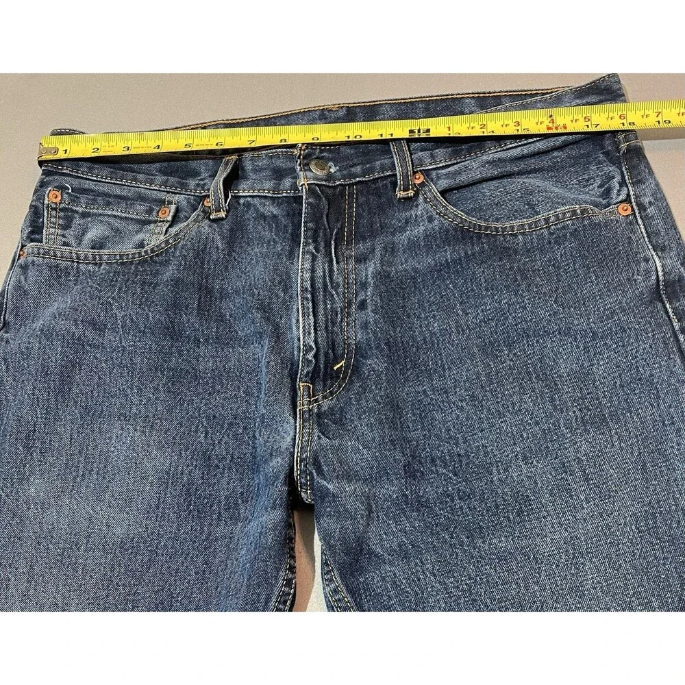 Levis Jeans Mens Size 36 x 30 Blue Denim 505 Straight Leg Regular Fit 5-Pocket